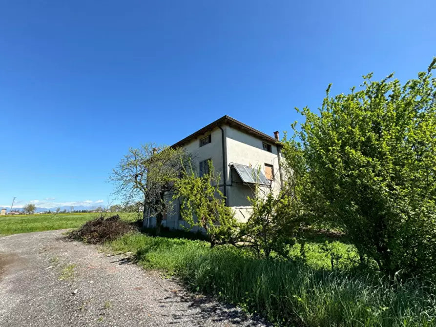 Immagine 6 di Villa in vendita  in VIA BRIGNEDOLO, 12 a Calvisano
