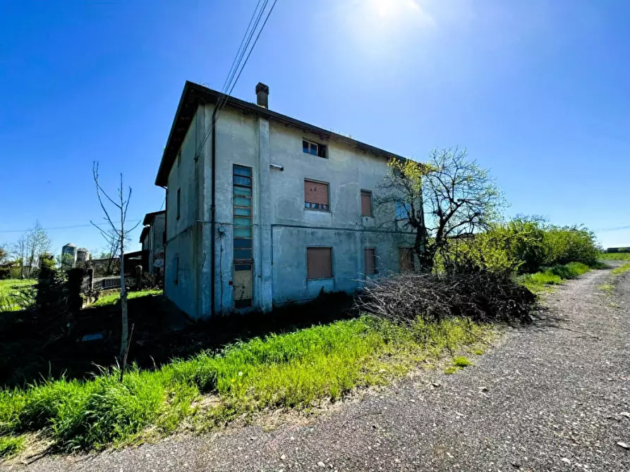 Immagine 16 di Villa in vendita  in VIA BRIGNEDOLO, 12 a Calvisano