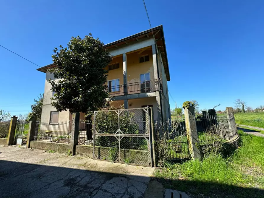 Immagine 17 di Villa in vendita  in VIA BRIGNEDOLO, 12 a Calvisano