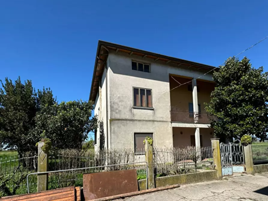 Immagine 19 di Villa in vendita  in VIA BRIGNEDOLO, 12 a Calvisano