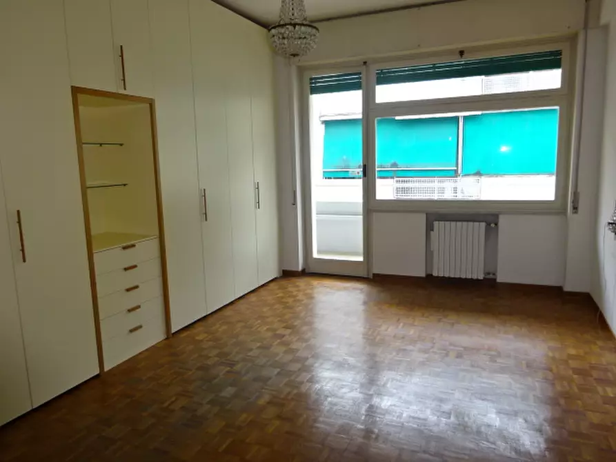 Immagine 1 di Appartamento in vendita  in via Privata Fratelli Asquasciati a San Remo