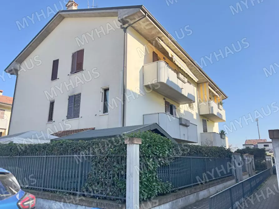 Immagine 1 di Appartamento in vendita  in via praga 58 a Savignano Sul Rubicone