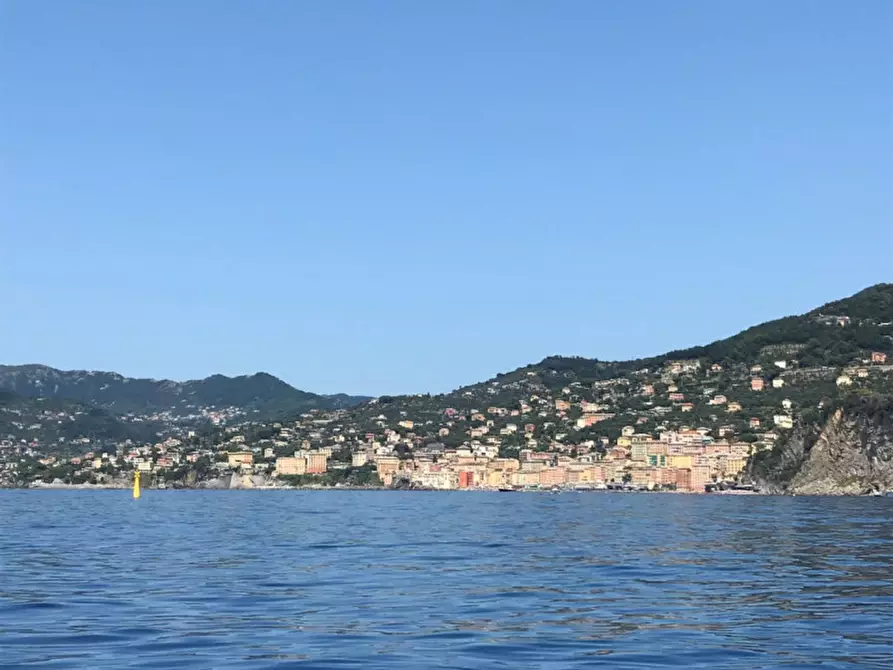 Immagine 3 di Appartamento in vendita  in Via Garibaldi a Camogli
