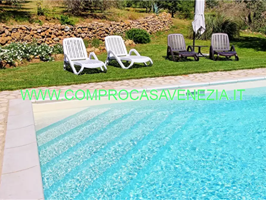 Immagine 1 di Villa in vendita  in VIA MONTE GRAPPA a Salzano
