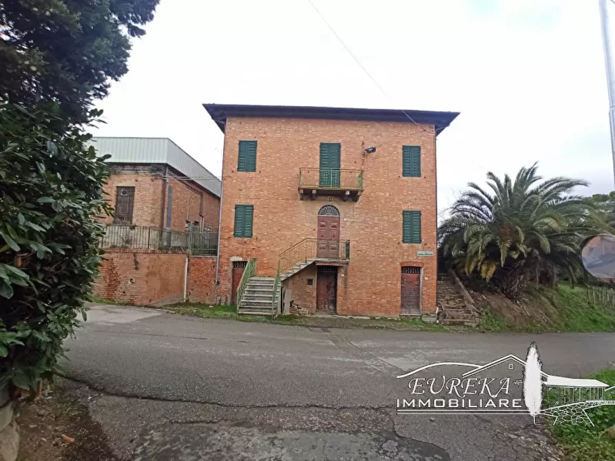 Immagine 1 di Casa indipendente in vendita  in petrignano del lago via cavour a Castiglione Del Lago