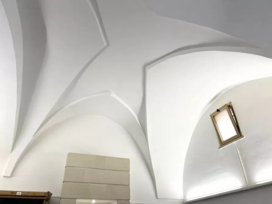 Immagine 5 di Loft/Open space in vendita  in Via Roma a Casarano