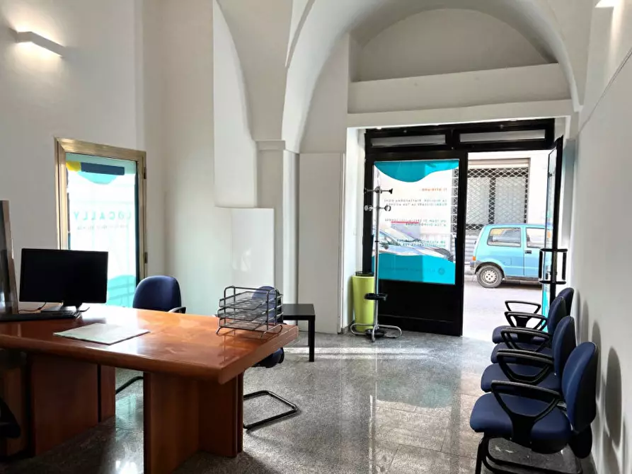 Immagine 6 di Loft/Open space in vendita  in Via Roma a Casarano