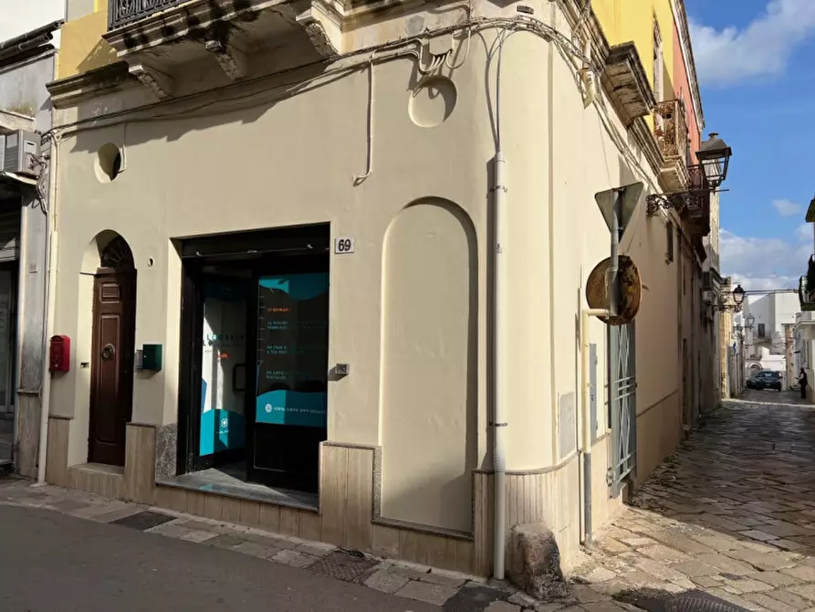 Immagine 15 di Loft/Open space in vendita  in Via Roma a Casarano