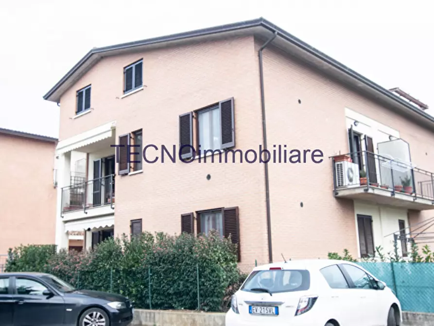 Immagine 1 di Appartamento in vendita  a Perugia