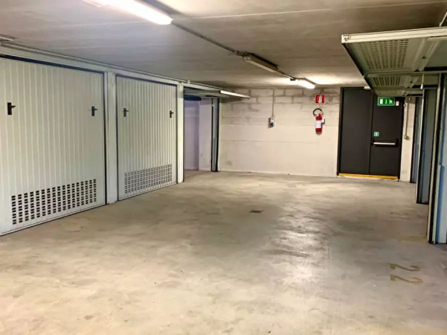 Immagine 8 di Garage in vendita  in via Trieste a Padova