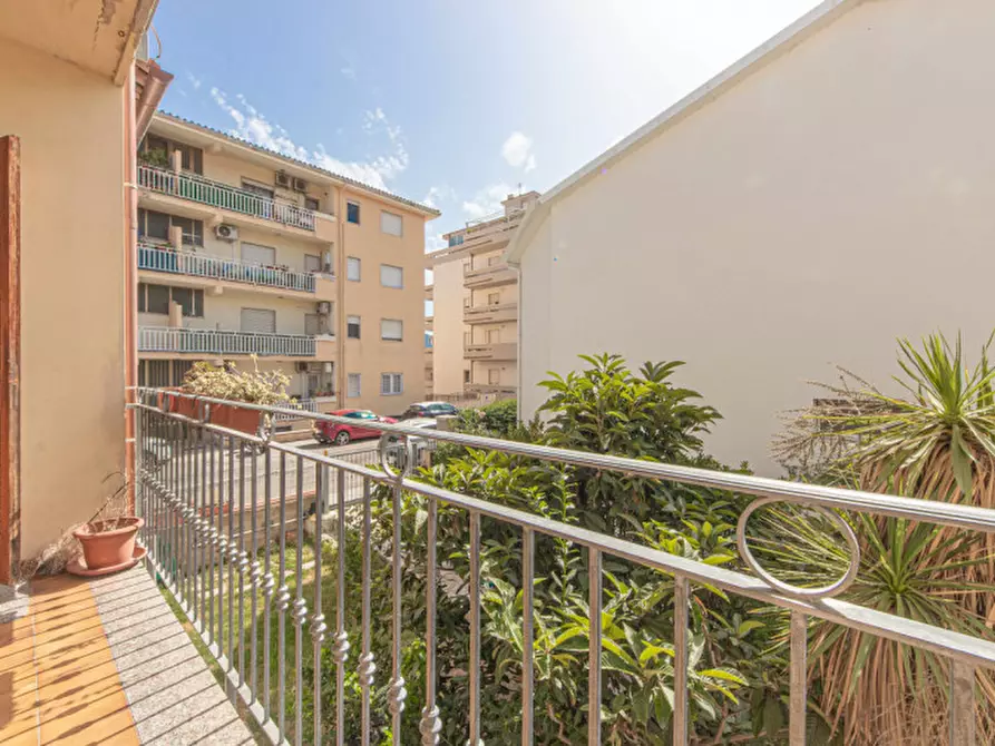 Immagine 28 di Villa in vendita  in via giacomo della porta 72 a Olbia