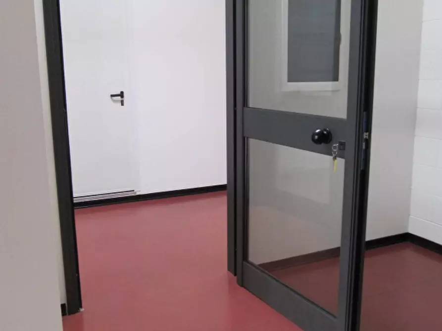 Immagine 5 di Ufficio in affitto  in via vicenza a Camisano Vicentino