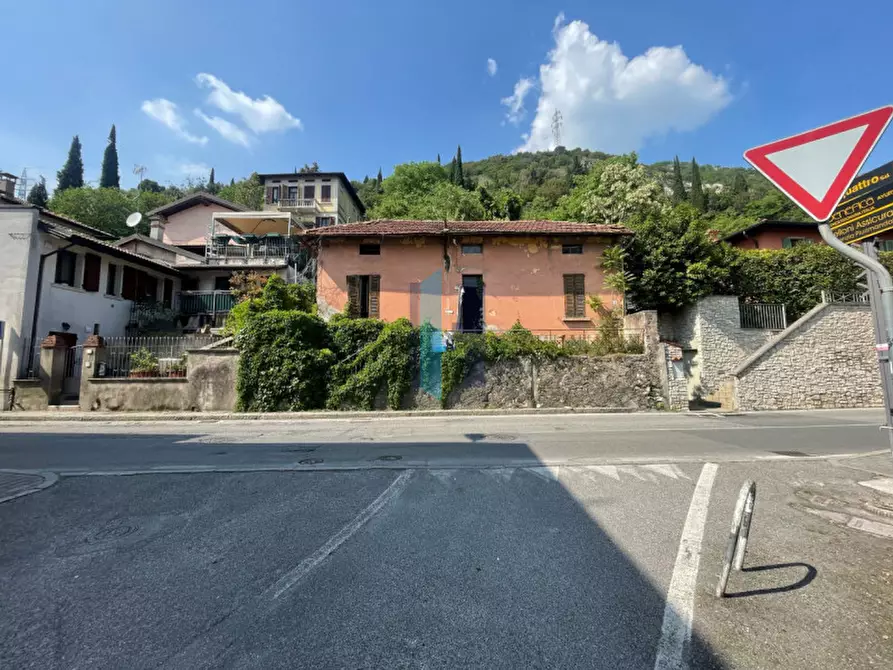 Immagine 1 di Rustico / casale in vendita  in via Sant'orsola 39 a Brescia