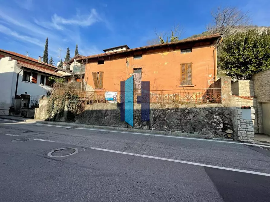 Immagine 4 di Rustico / casale in vendita  in via Sant'orsola 39 a Brescia