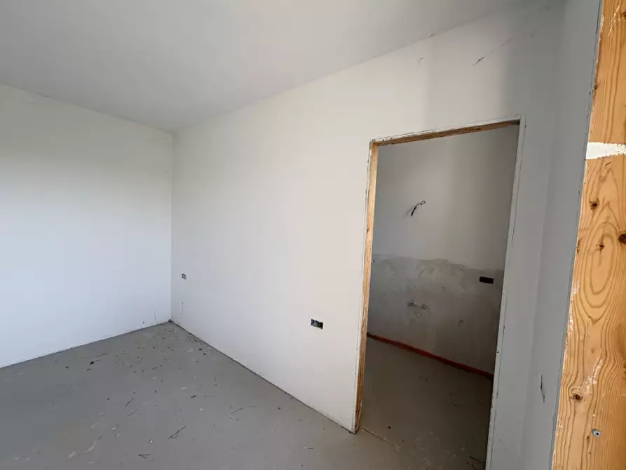 Immagine 9 di Casa trifamiliare in vendita  in VIA Pucccini a Selvazzano Dentro