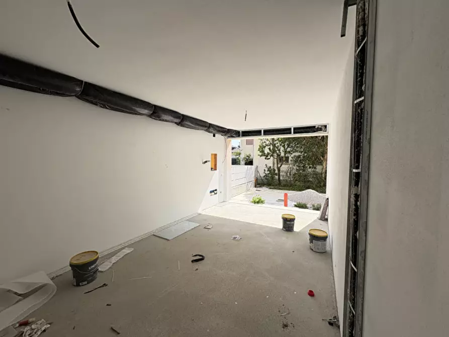 Immagine 16 di Casa trifamiliare in vendita  in VIA Pucccini a Selvazzano Dentro