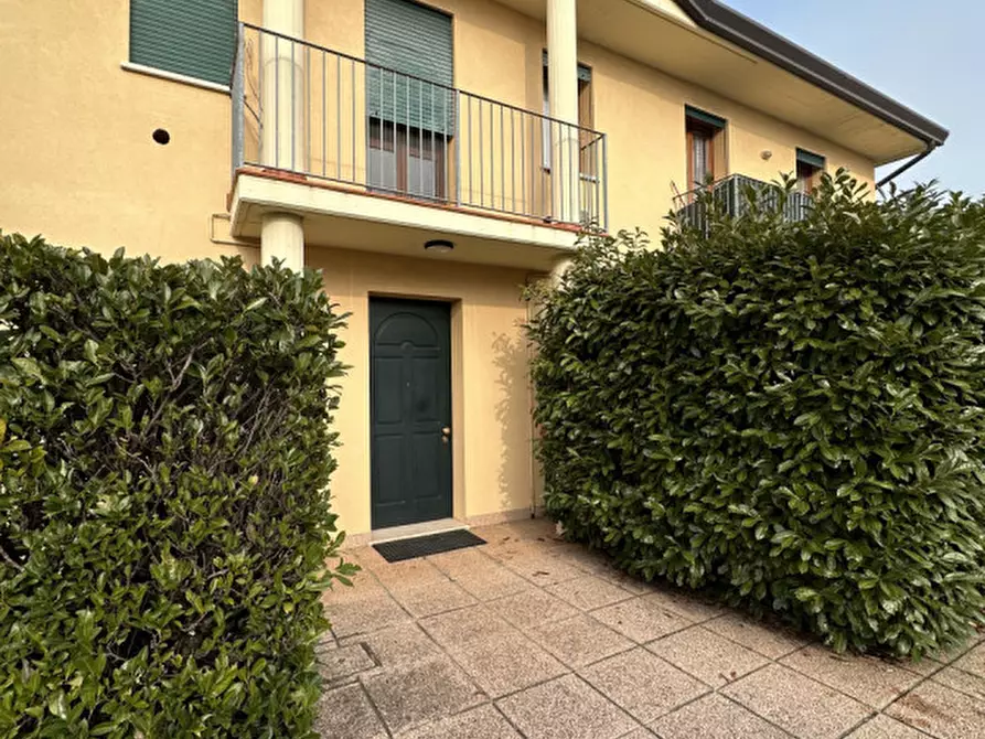 Immagine 1 di Appartamento in vendita  in Via Magenta 19B a Rovigo