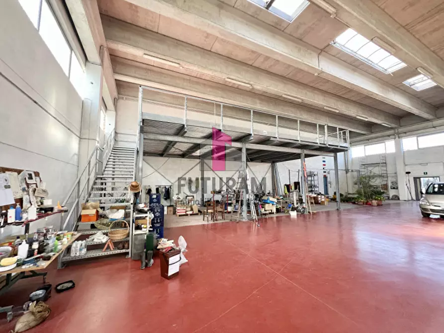 Immagine 9 di Capannone industriale in vendita  in VIA SAN PIETRO a Vigodarzere