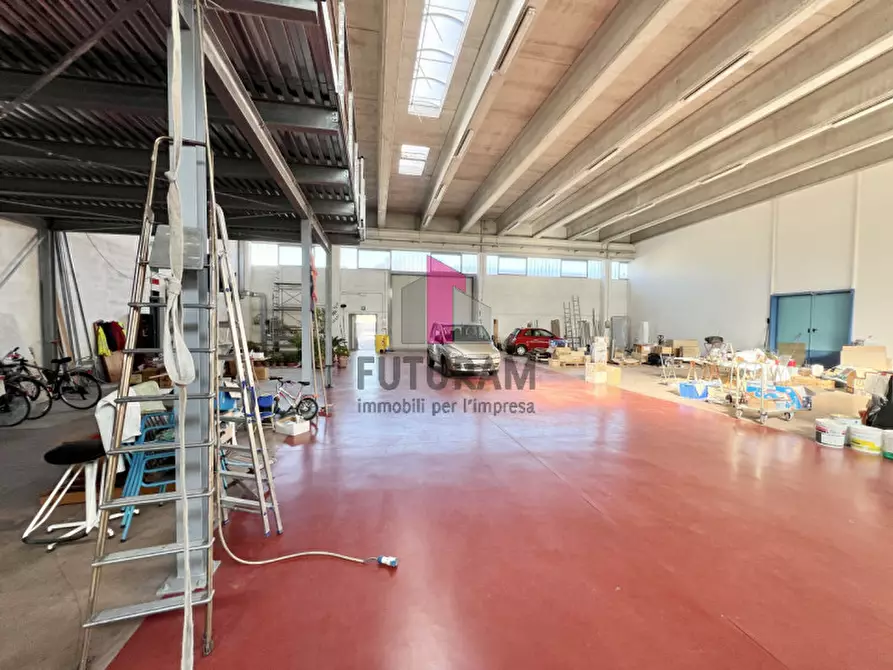 Immagine 13 di Capannone industriale in vendita  in VIA SAN PIETRO a Vigodarzere