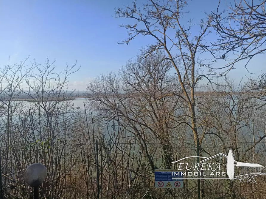 Immagine 21 di Villetta a schiera in vendita  in porto via toscana a Castiglione Del Lago