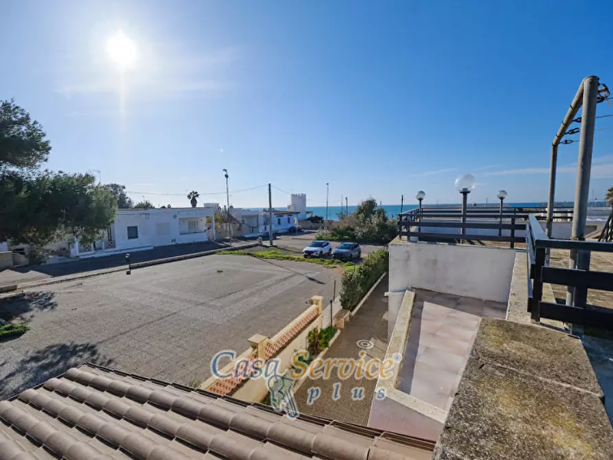 Immagine 4 di Villa in vendita  in Via Sirmione a Taviano