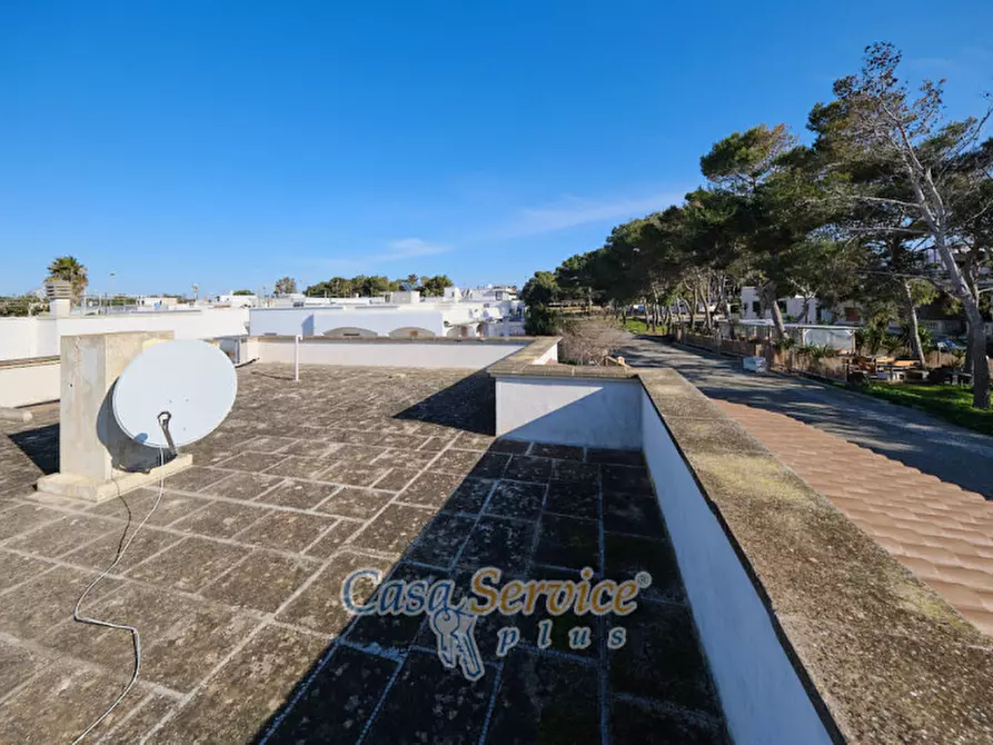 Immagine 5 di Villa in vendita  in Via Sirmione a Taviano