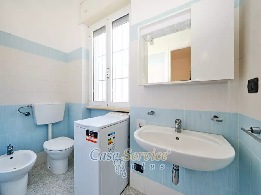 Immagine 17 di Villa in vendita  in Via Sirmione a Taviano