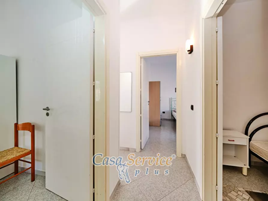 Immagine 19 di Villa in vendita  in Via Sirmione a Taviano