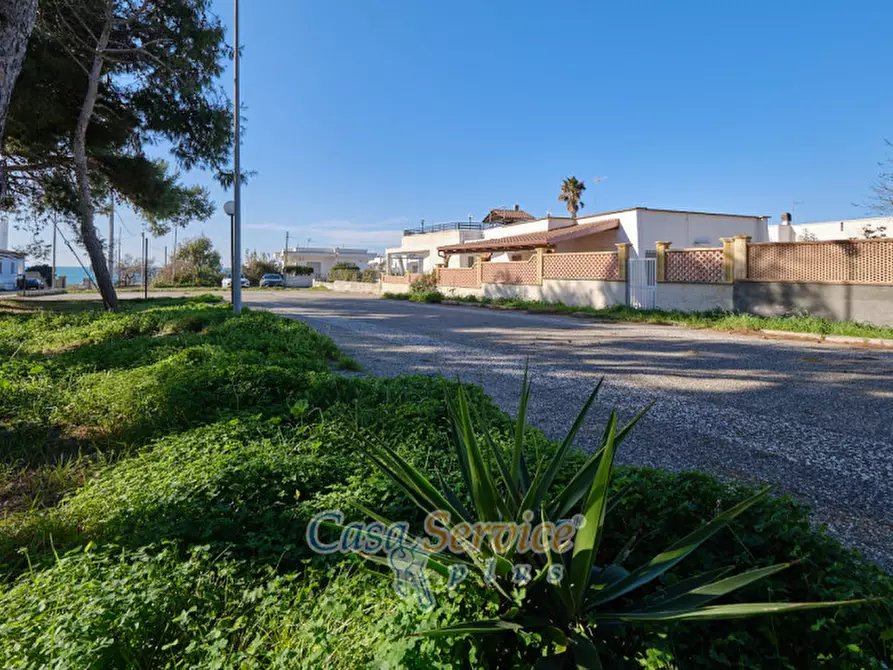 Immagine 29 di Villa in vendita  in Via Sirmione a Taviano