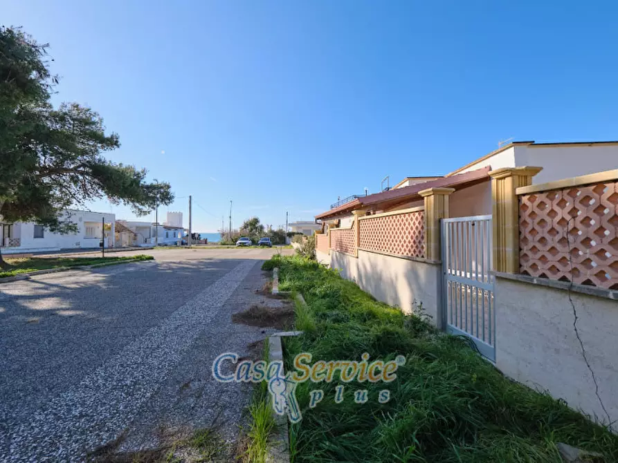 Immagine 30 di Villa in vendita  in Via Sirmione a Taviano