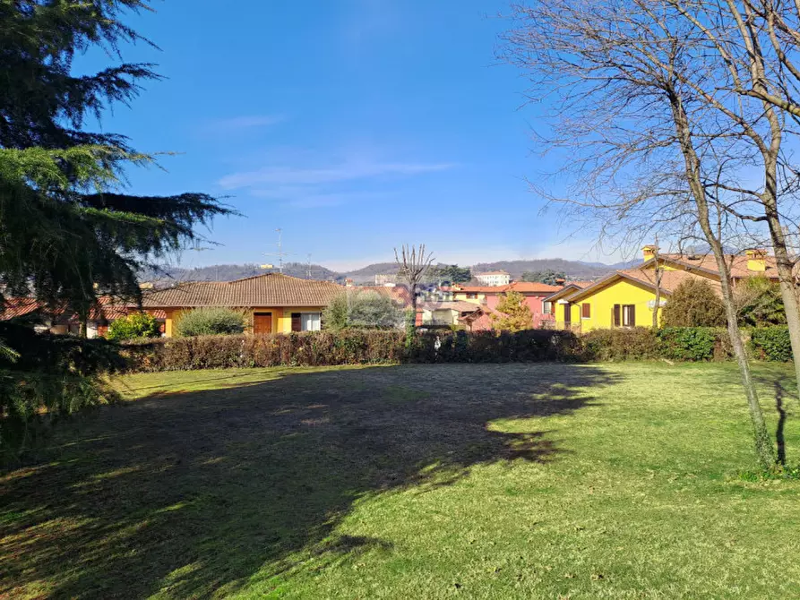 Immagine 19 di Villa in vendita  in Via Fermi a Passirano