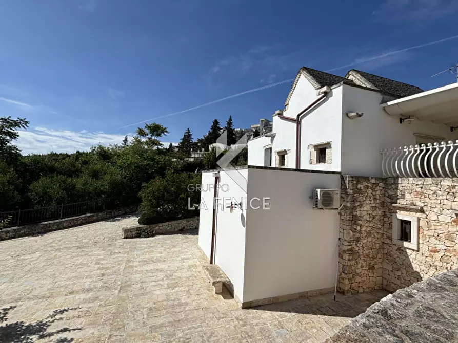 Immagine 4 di Villa in vendita  in via ostuni a Martina Franca