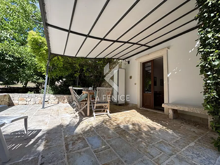 Immagine 17 di Villa in vendita  in via ostuni a Martina Franca