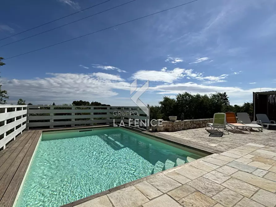 Immagine 48 di Villa in vendita  in via ostuni a Martina Franca