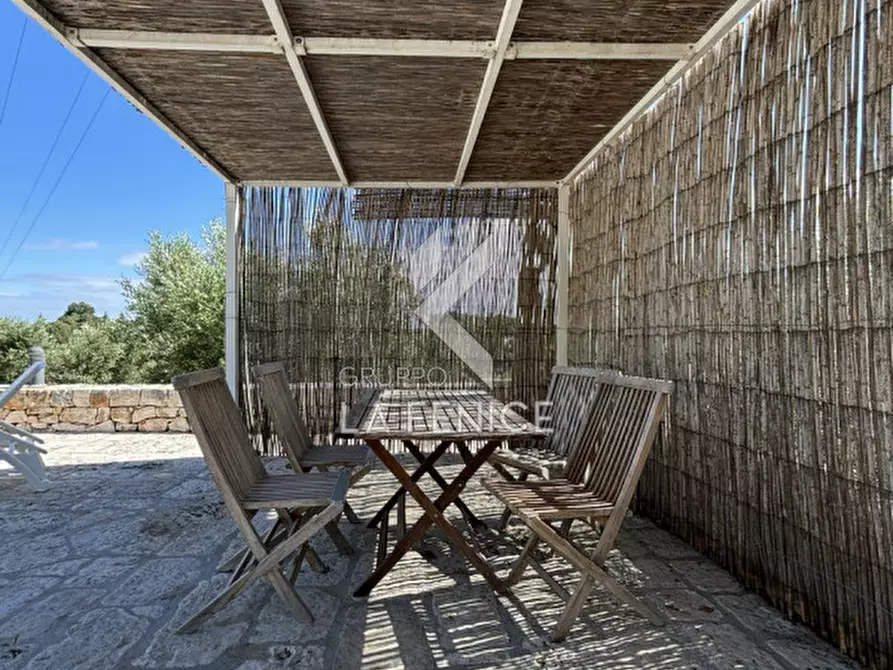 Immagine 50 di Villa in vendita  in via ostuni a Martina Franca