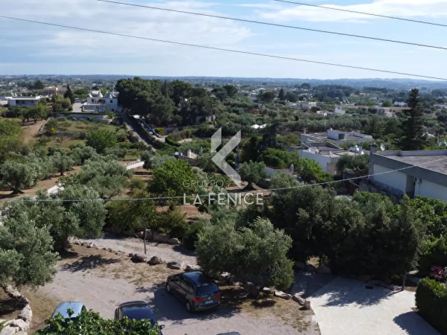 Immagine 53 di Villa in vendita  in via ostuni a Martina Franca