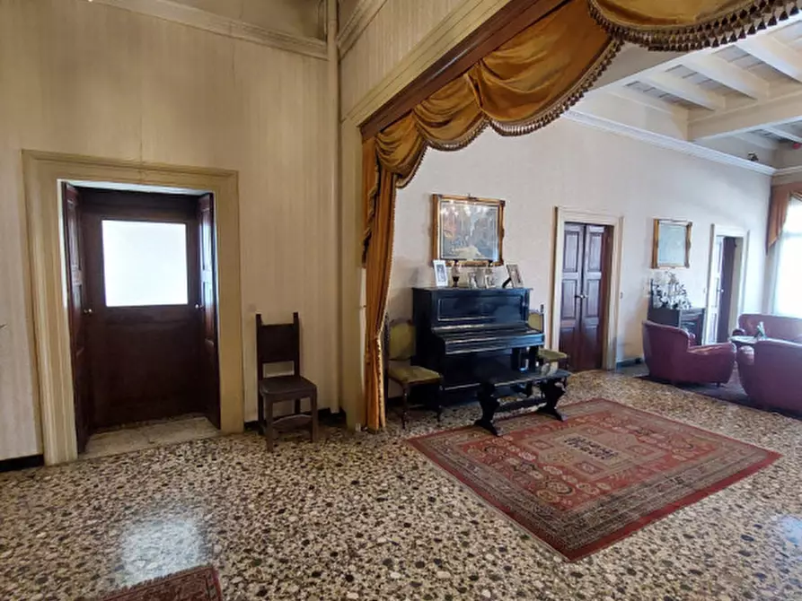 Immagine 4 di Casa indipendente in vendita  in centro a Thiene