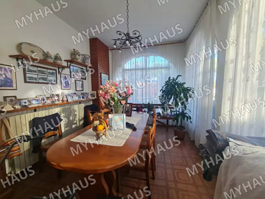Immagine 5 di Villa in vendita  in Viale Magrini a Cesenatico