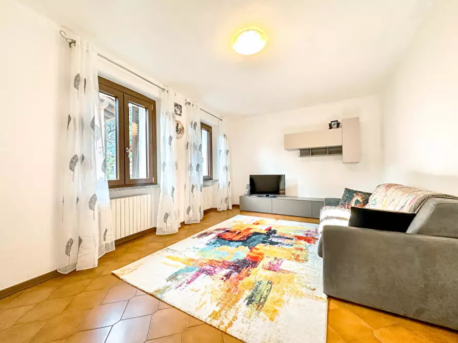 Immagine 1 di Appartamento in vendita  in VIA FRA DOLCINO 27 a Borgosesia