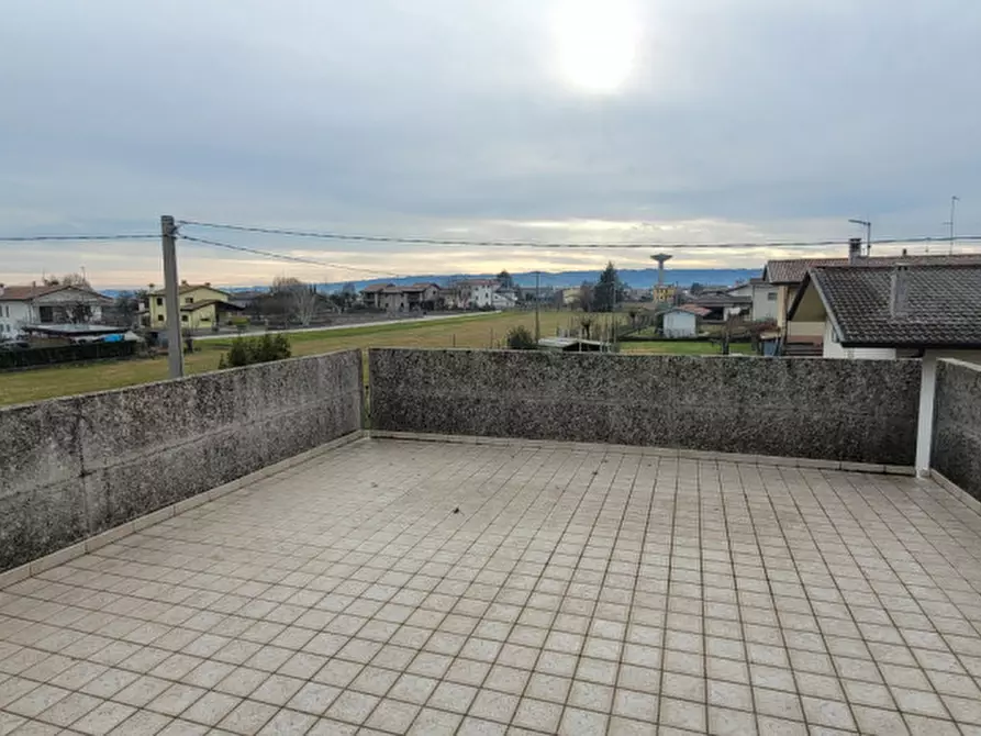 Immagine 2 di Attico in vendita  in Via Calmentera mosnigo a Moriago Della Battaglia