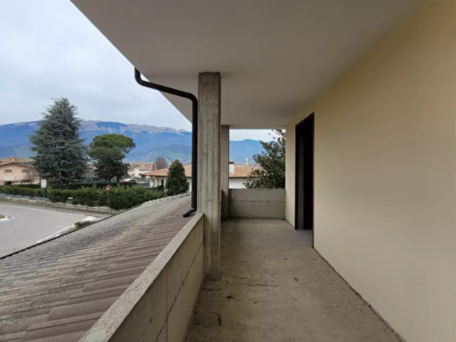 Immagine 3 di Attico in vendita  in Via Calmentera mosnigo a Moriago Della Battaglia