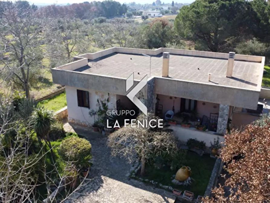 Immagine 56 di Villa in vendita  in C.da Cerrosa a Locorotondo