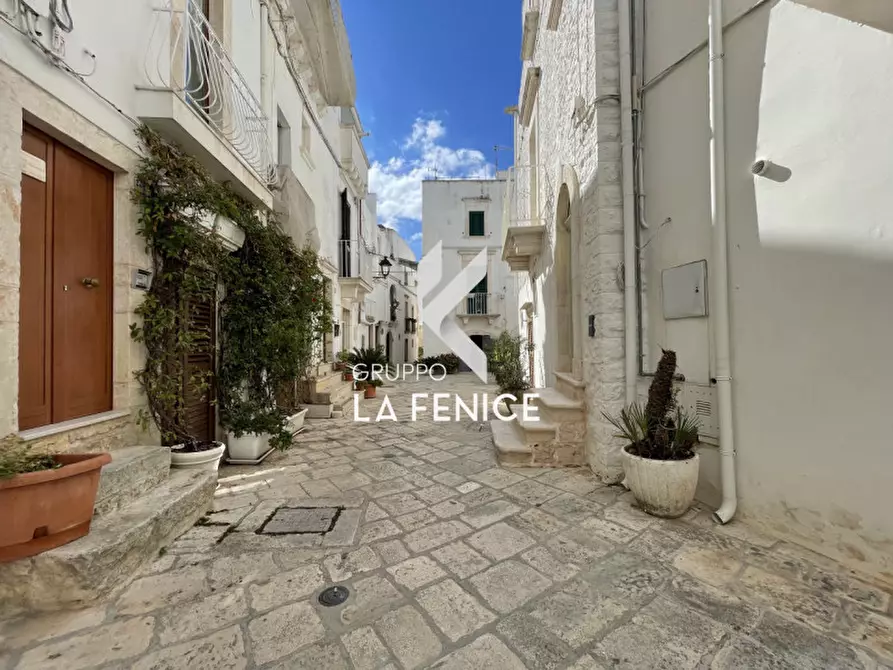 Immagine 7 di Casa indipendente in vendita  in Via G. Garibaldi a Locorotondo