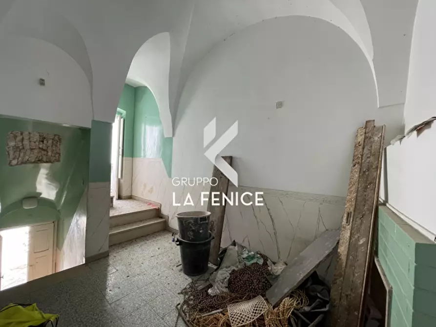 Immagine 12 di Casa indipendente in vendita  in Via G. Garibaldi a Locorotondo