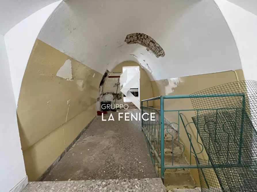 Immagine 34 di Casa indipendente in vendita  in Via G. Garibaldi a Locorotondo