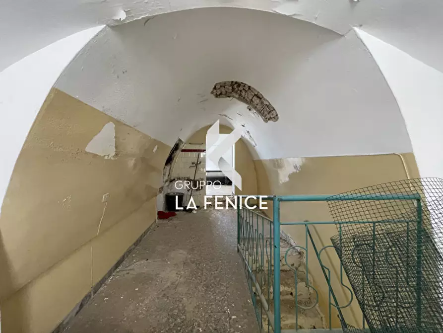 Immagine 34 di Casa indipendente in vendita  in Via G. Garibaldi a Locorotondo