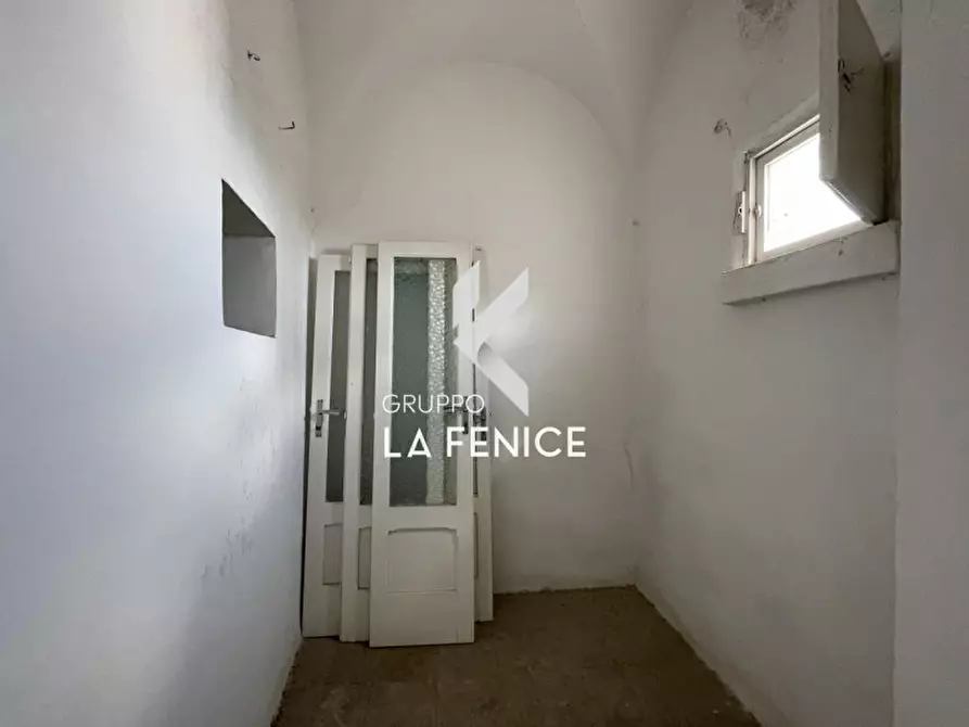 Immagine 43 di Casa indipendente in vendita  in Via G. Garibaldi a Locorotondo