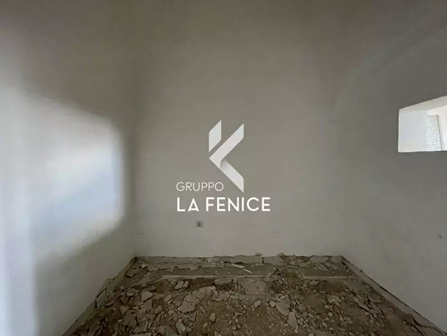 Immagine 44 di Casa indipendente in vendita  in Via G. Garibaldi a Locorotondo