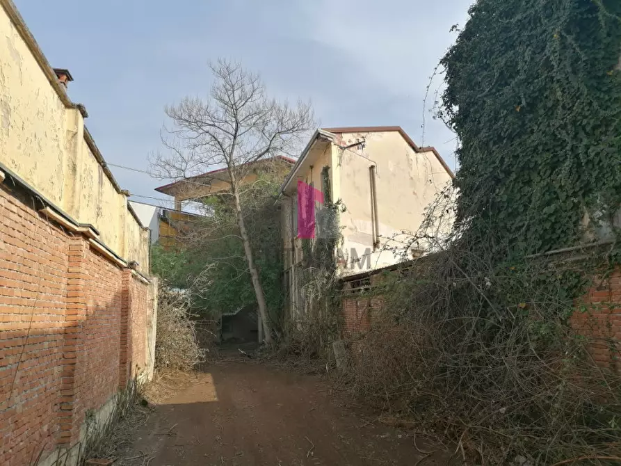 Immagine 3 di Capannone industriale in vendita  a Vicenza