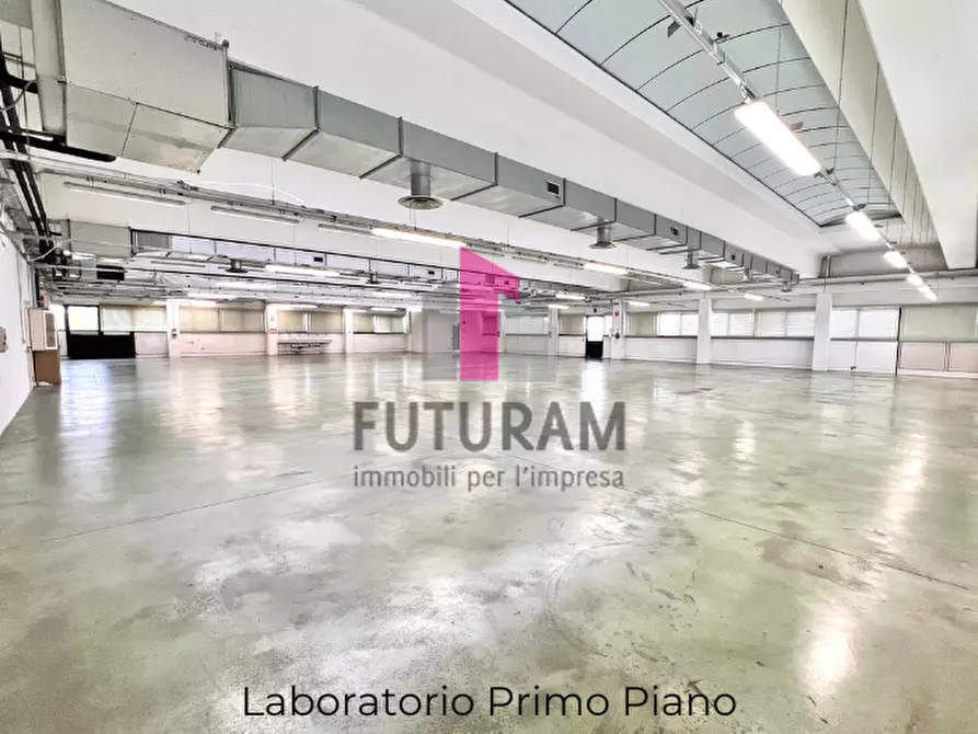 Immagine 12 di Capannone industriale in affitto  in Via dell'Industria,8 a Dueville